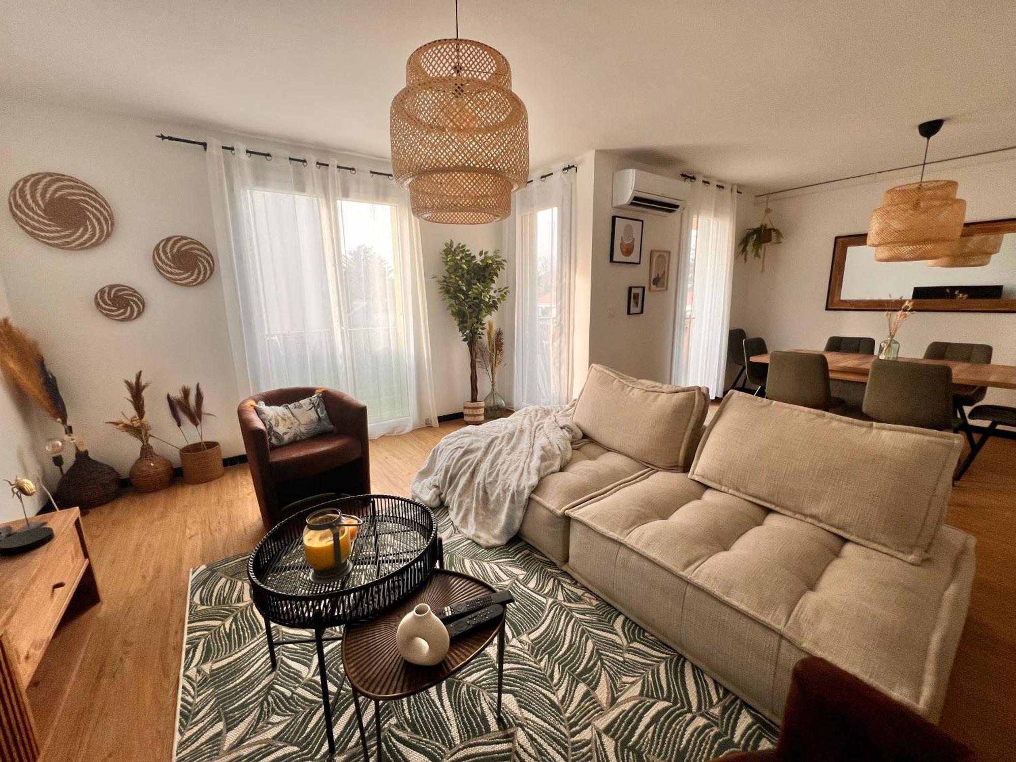 Appartement, 3 Chambres, Vue Panoramique, Parking, Acces Ville Бриньол Екстериор снимка