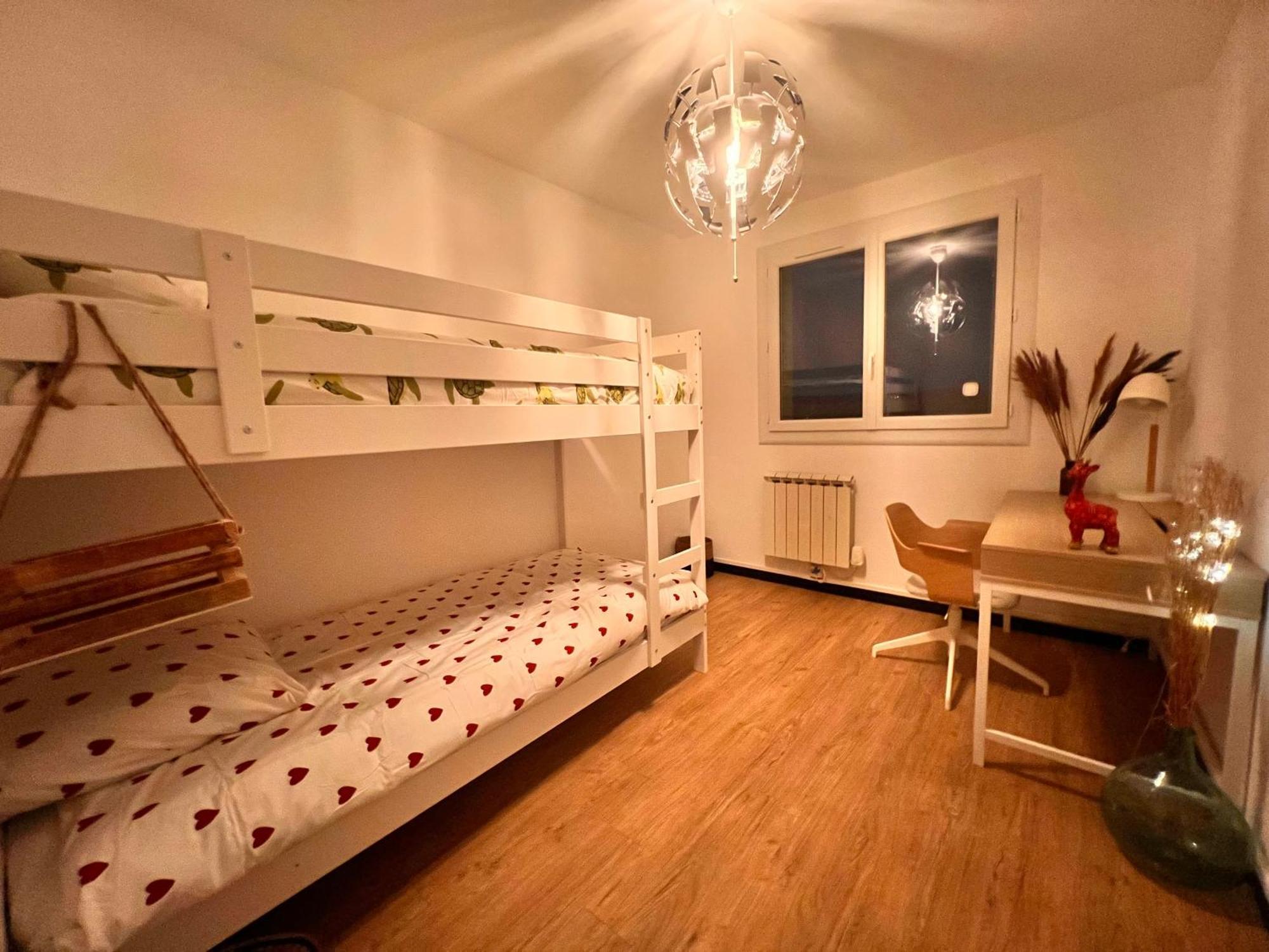 Appartement, 3 Chambres, Vue Panoramique, Parking, Acces Ville Бриньол Екстериор снимка